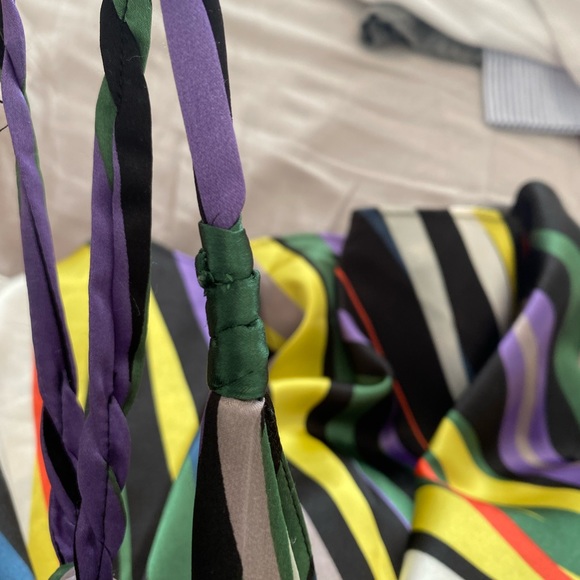 Stunning elegant dress - Picture 5 of 5